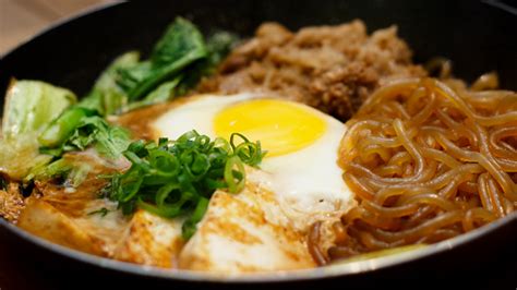 New okonomiyaki shop Botejyu opens at SM Mall of Asia .